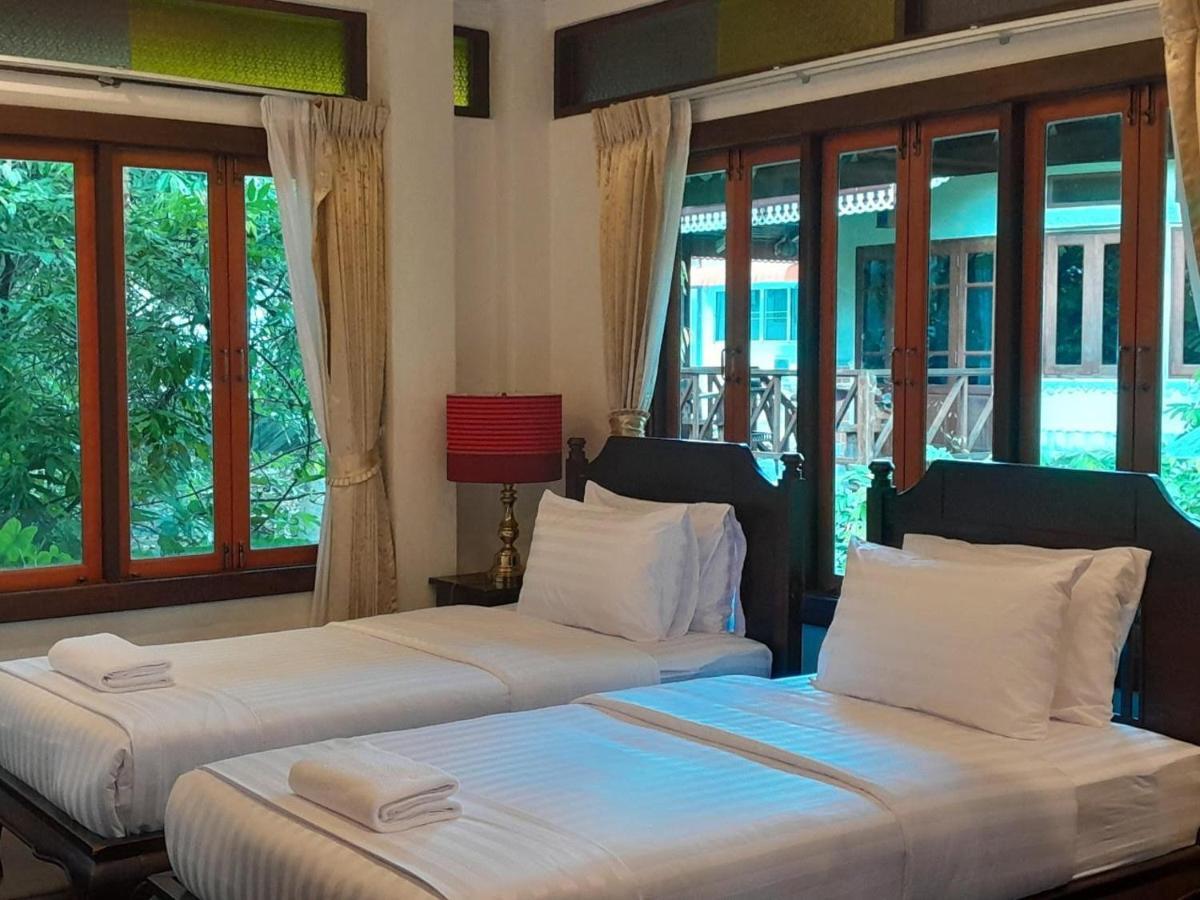Hôtel Avara Signature House à Chiang Mai Extérieur photo