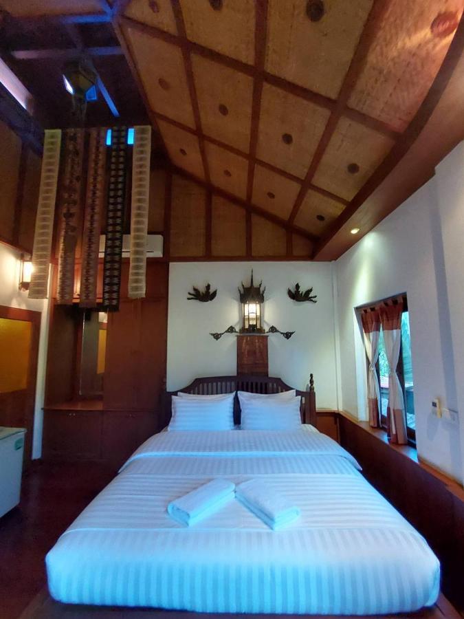 Hôtel Avara Signature House à Chiang Mai Extérieur photo