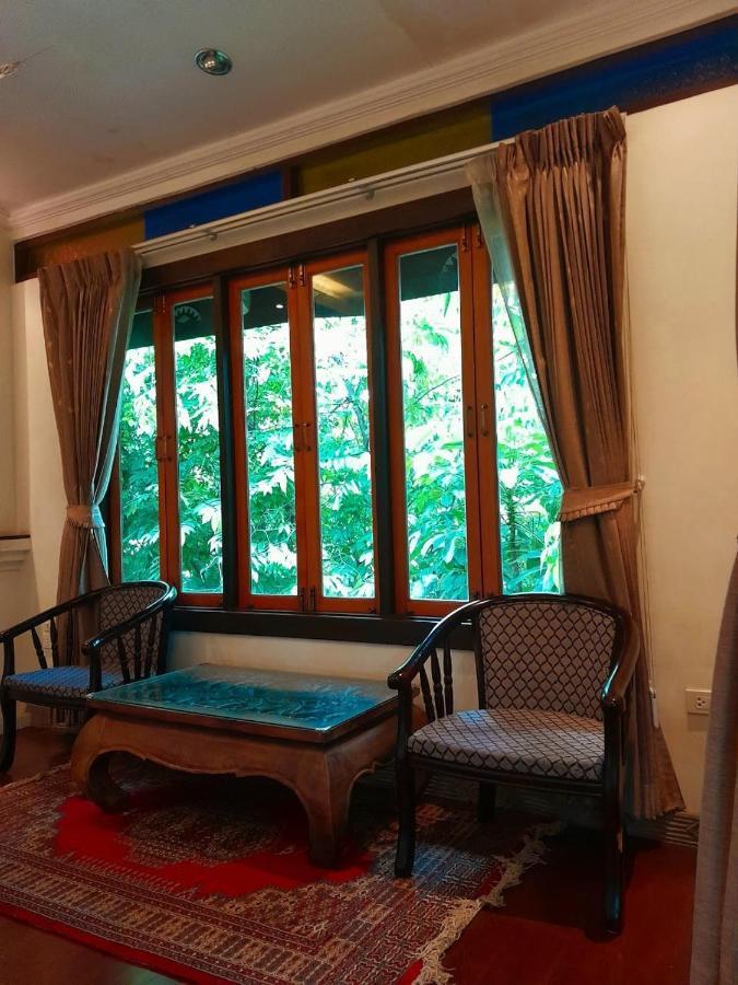 Hôtel Avara Signature House à Chiang Mai Extérieur photo